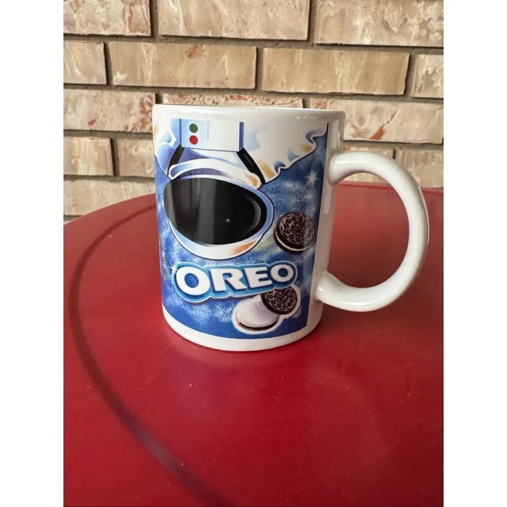 Oreo Astronaut coffee cup ceramic white blue Kraft cookie